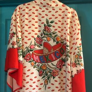Tasha Polizzi Mexico kimono